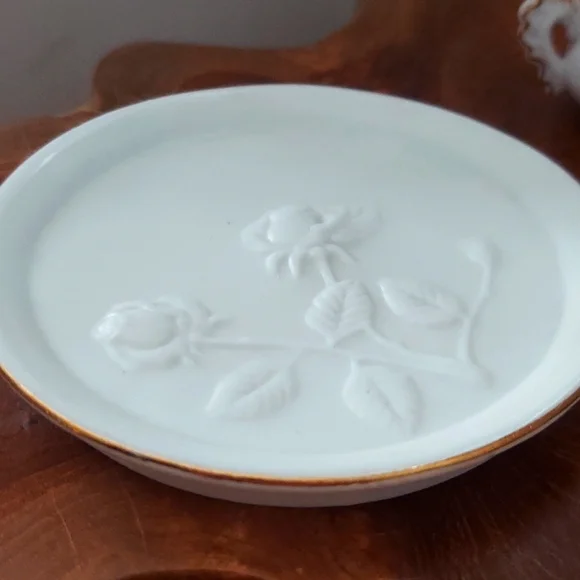 Vintage Miniature Tea Pot Set - Picture 5 of 5